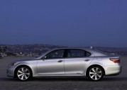 Lexus LS600h L